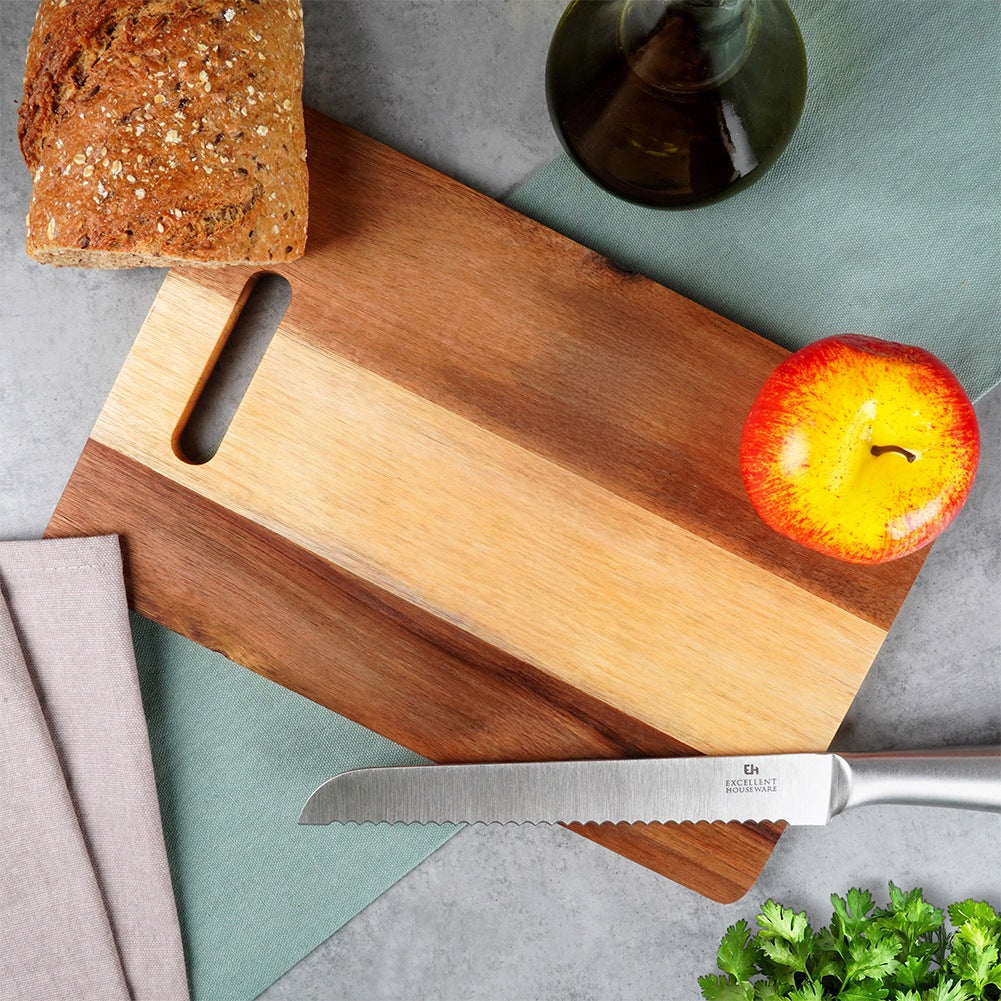 Wooden chopping board 30x20 cm