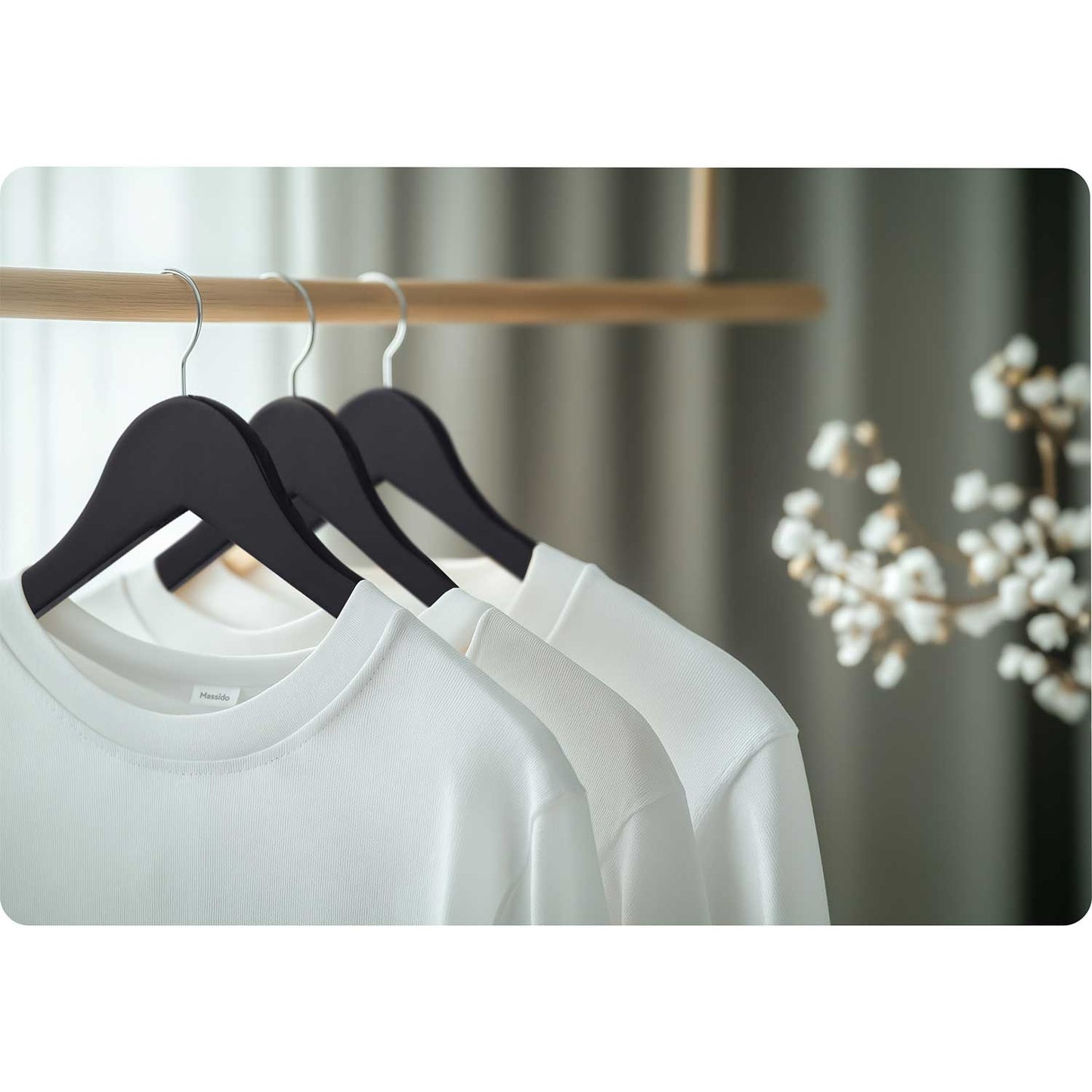 Wooden clothes hangers 30 pcs MS-858 Massido