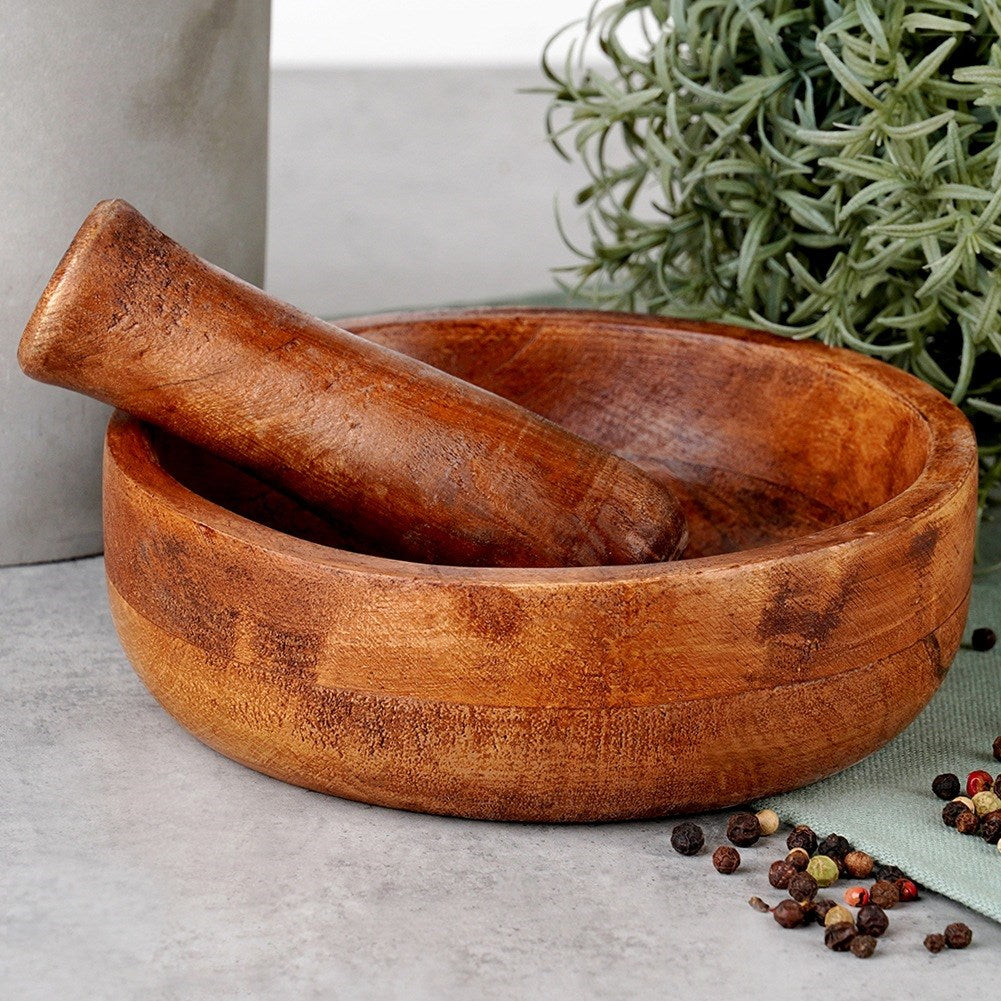 Wooden spice mortar