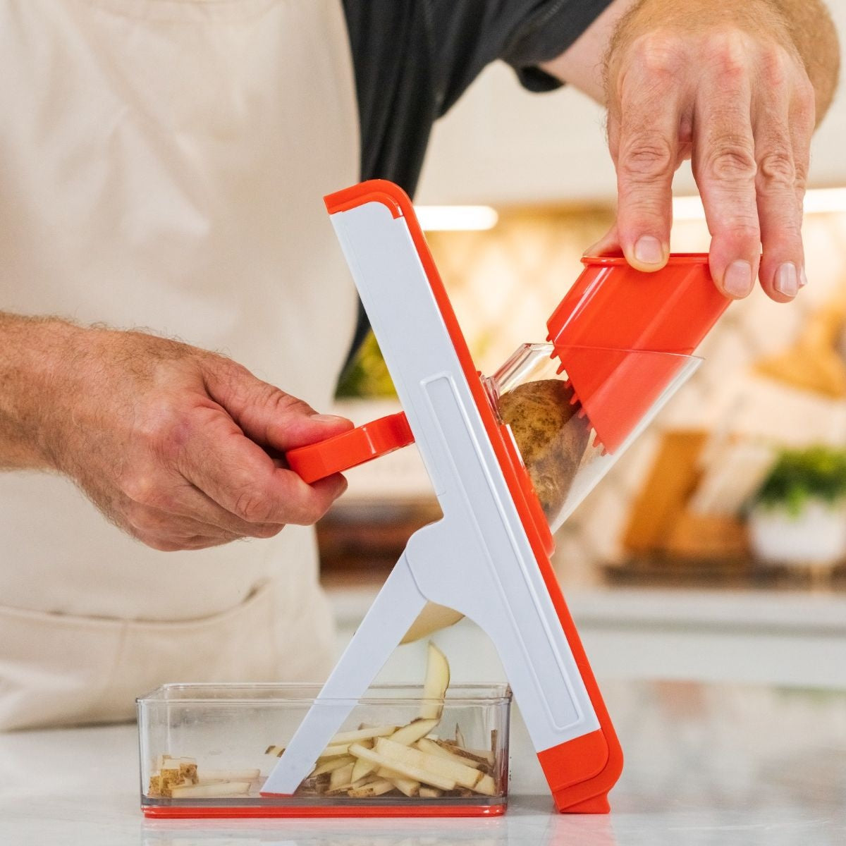 Zippy Slicer - Safety Slicer Mandolin - Red