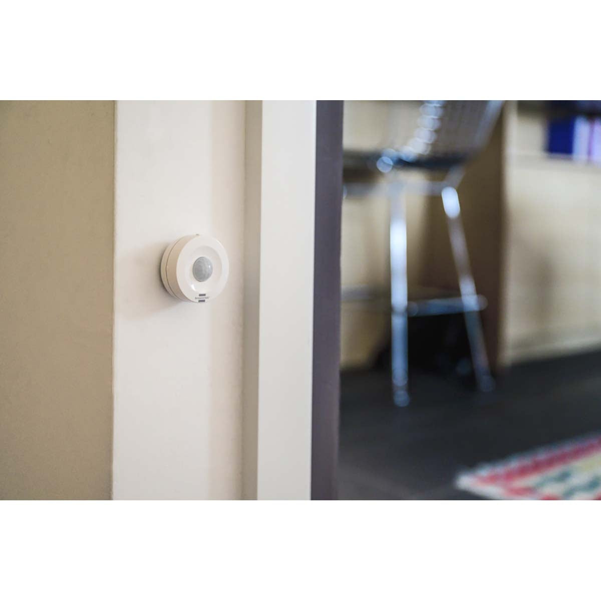 brennenstuhl®Connect Zigbee motion sensor BM CZ 01 (alarm and light function)