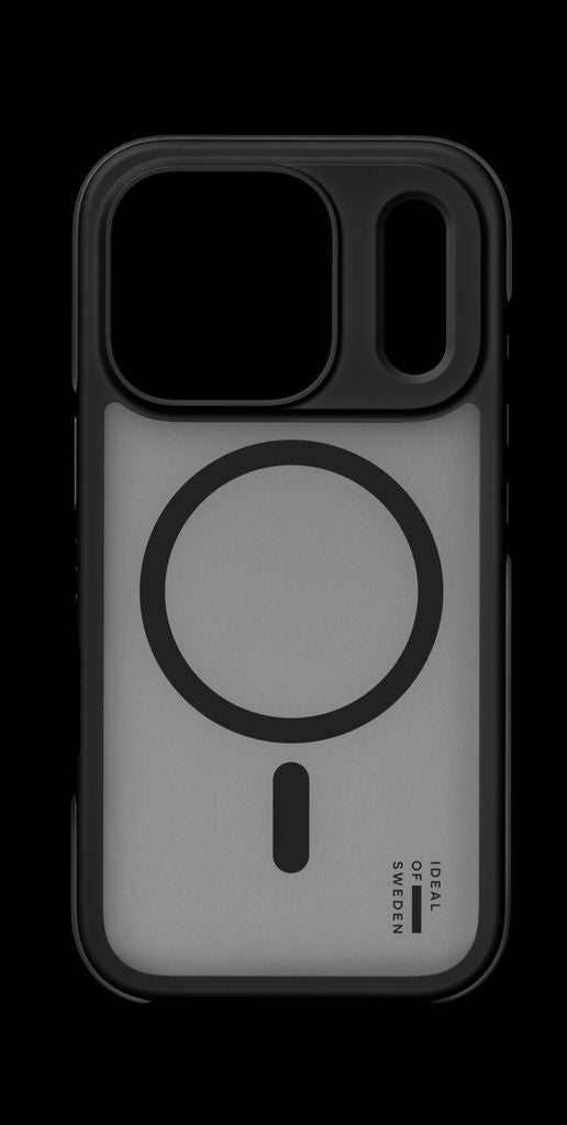 iDeal of Sweden iPhone 17 Pro Bumper Case MagSafe - Black